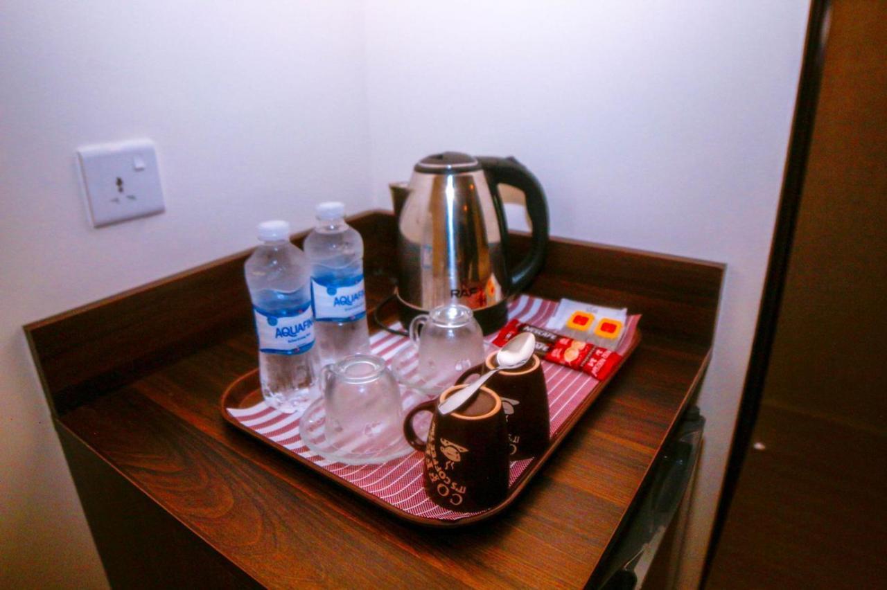 ِafnan Hotel อคาบา ภายนอก รูปภาพ
