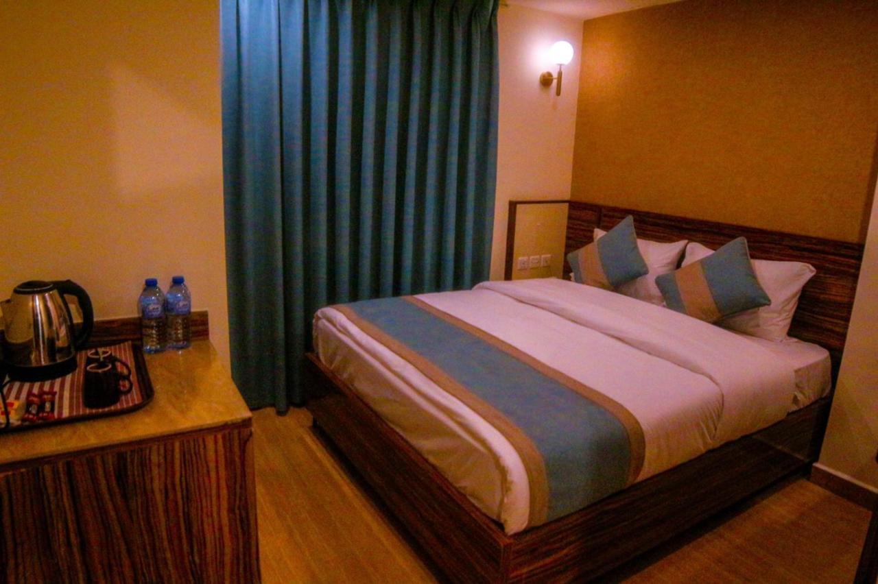 ِafnan Hotel อคาบา ภายนอก รูปภาพ